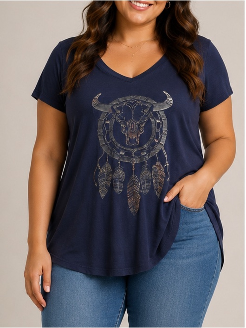No Boundaries Navy V-Neck Tee with Metallic Dreamcatcher Graphic LARGE